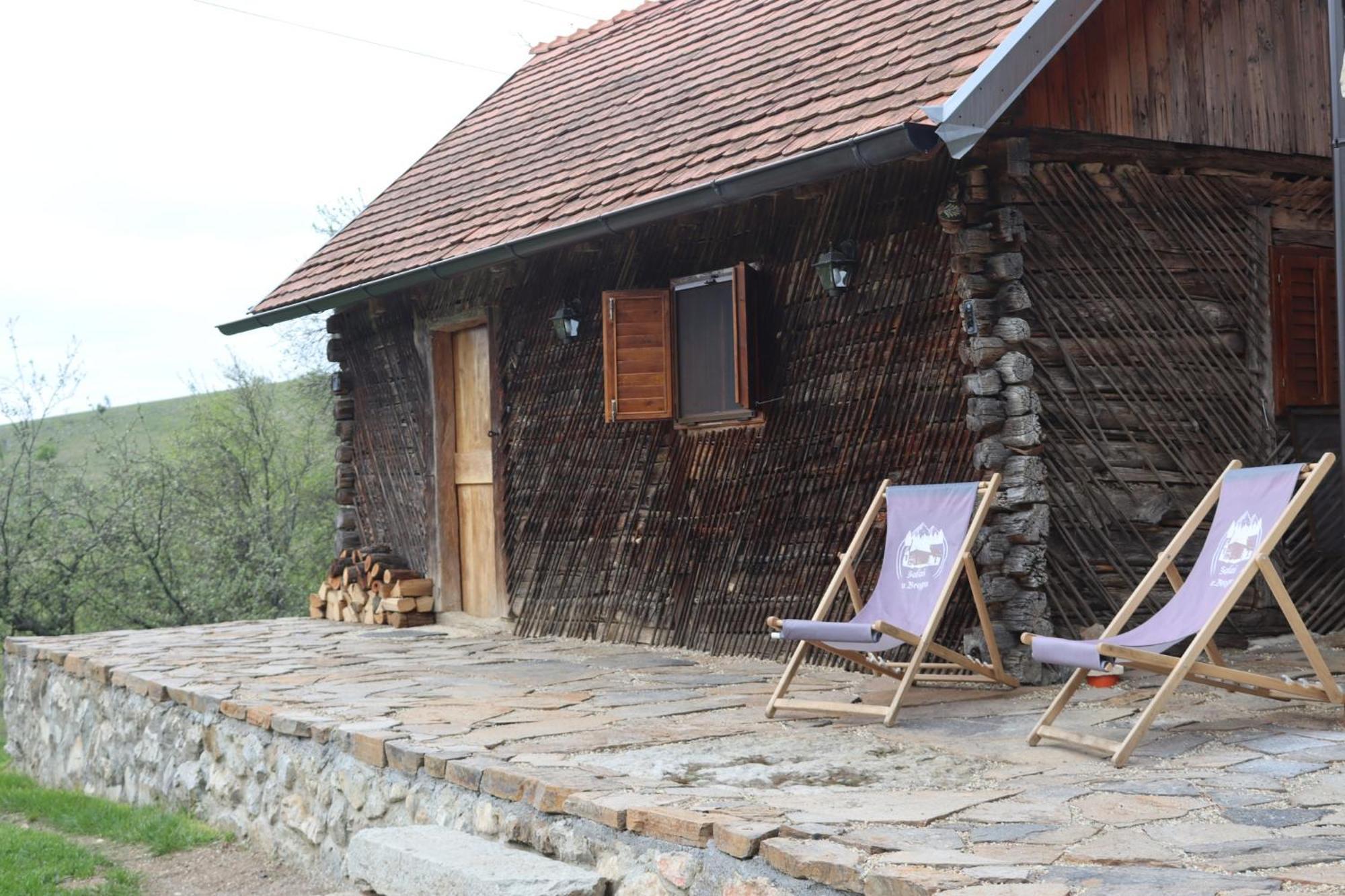 Salas U Bregu In Cheile Carasului Crasova Exterior foto